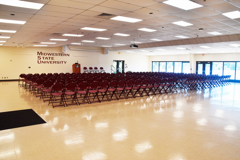 The meeting room at the Sikes Lake Center