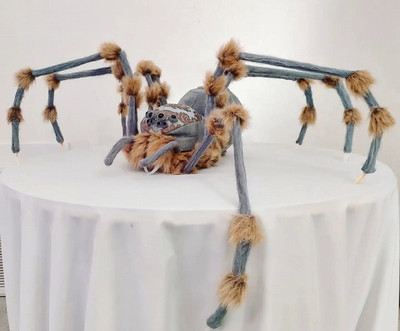 A sculpted tarantula