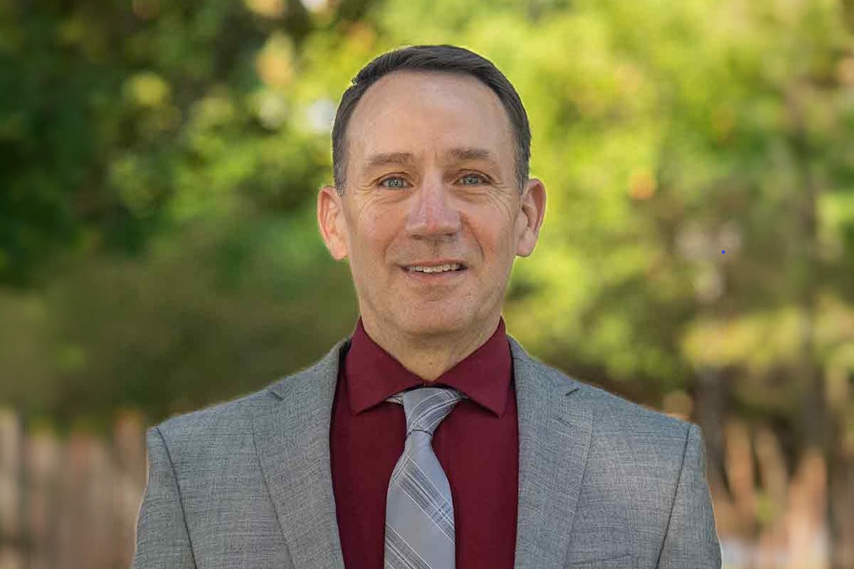 Dr. Robert Brennan, McCoy College Dean, headshot