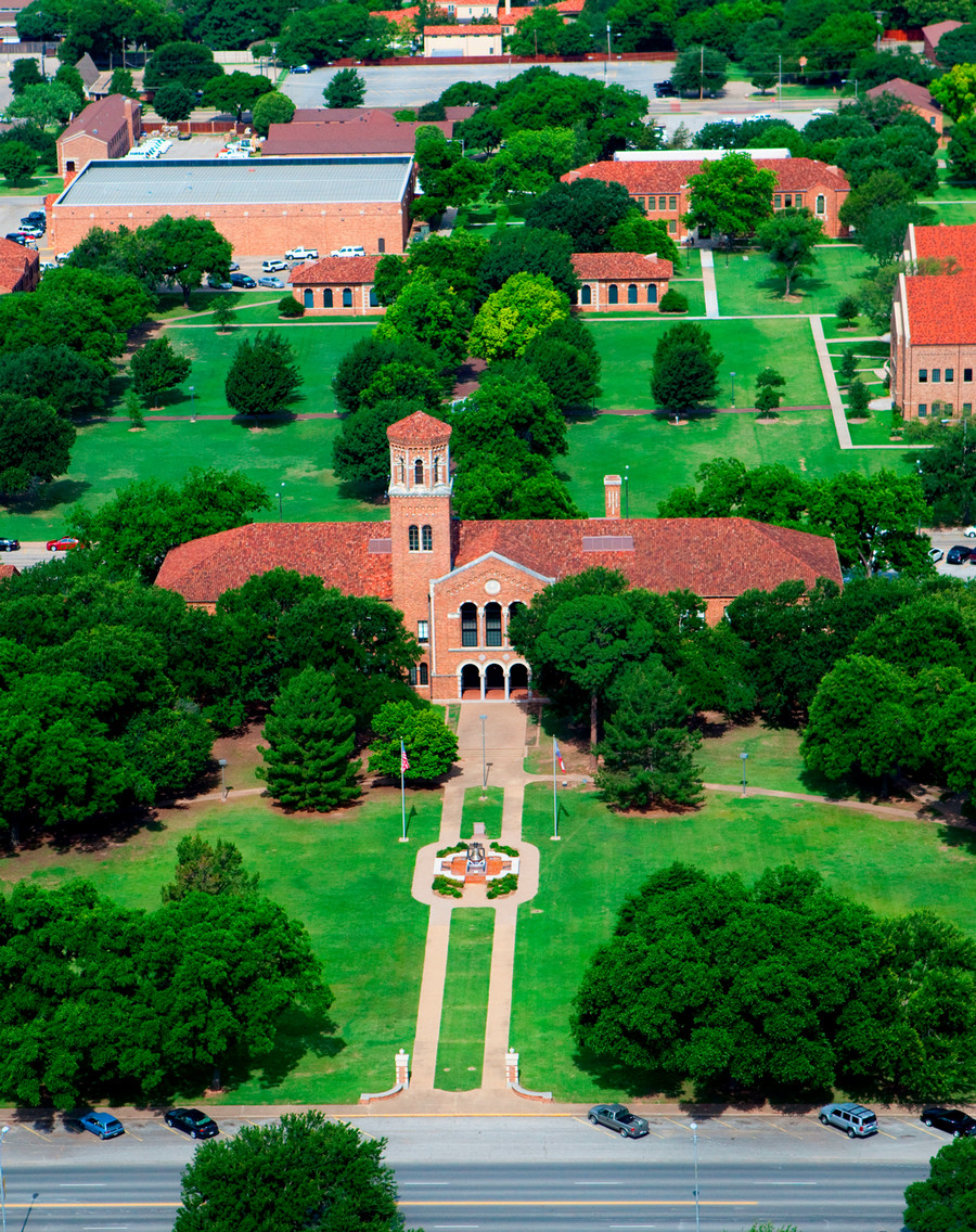Aerial photo of the hardin Administration building